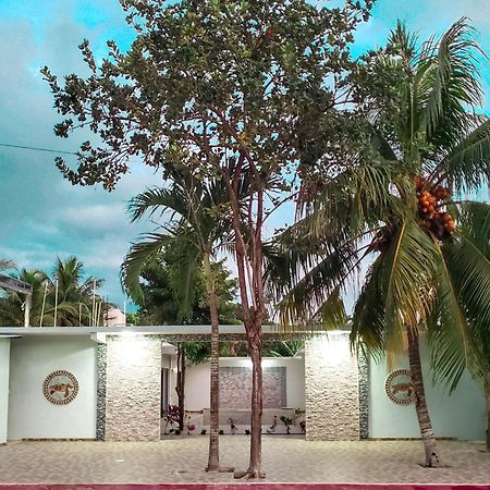 Hotel Blue Turtle バカラル エクステリア 写真
