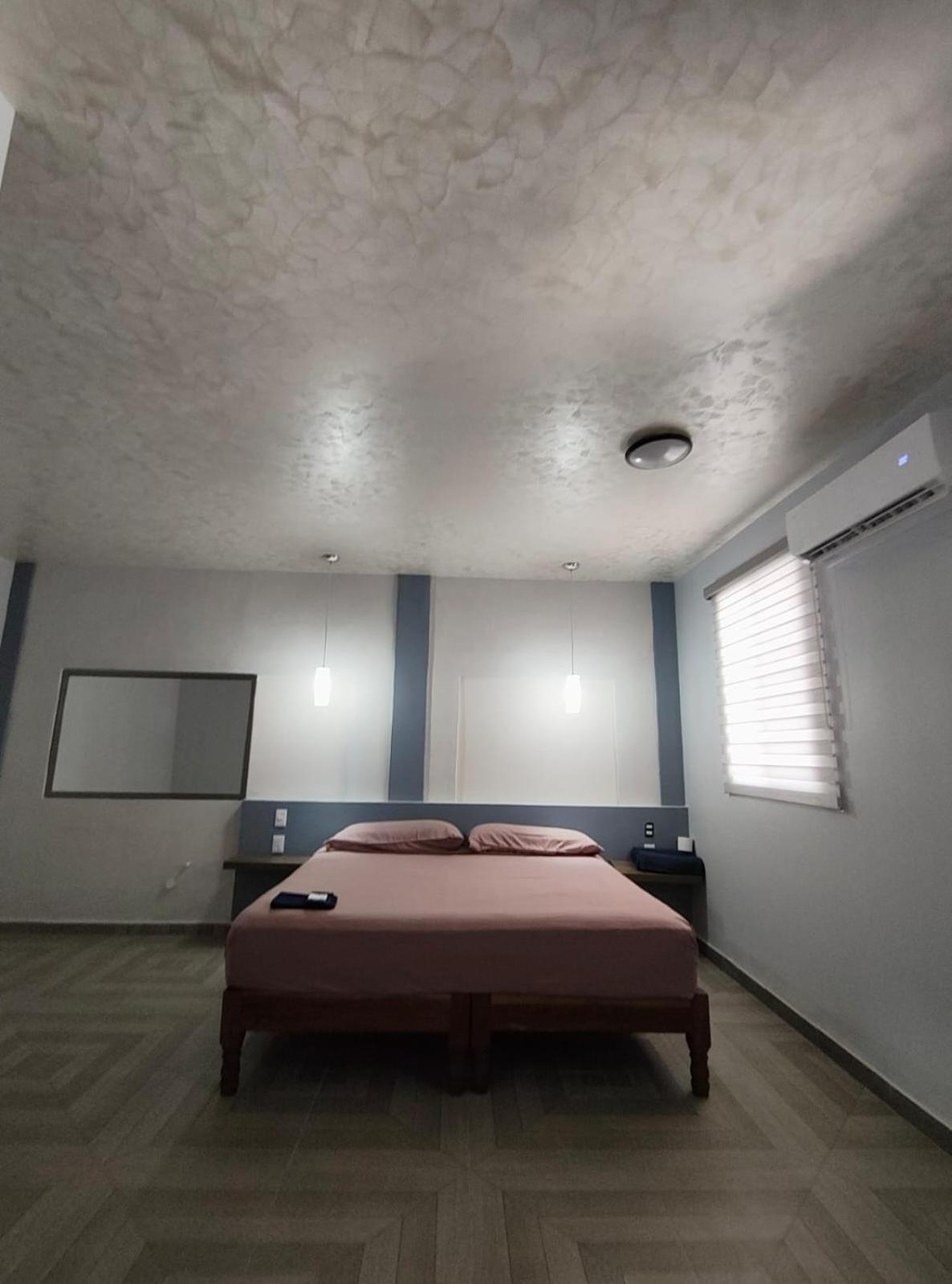 Hotel Blue Turtle バカラル エクステリア 写真