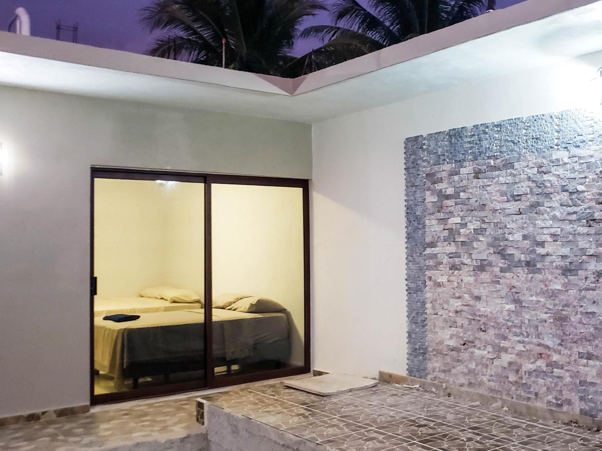 Hotel Blue Turtle バカラル エクステリア 写真